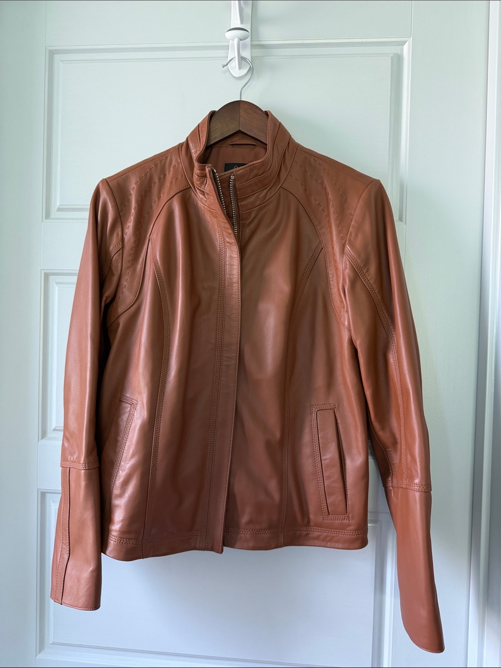 Quince 100% Leather Stand-Collar Jacket size Medium Cognac Brown